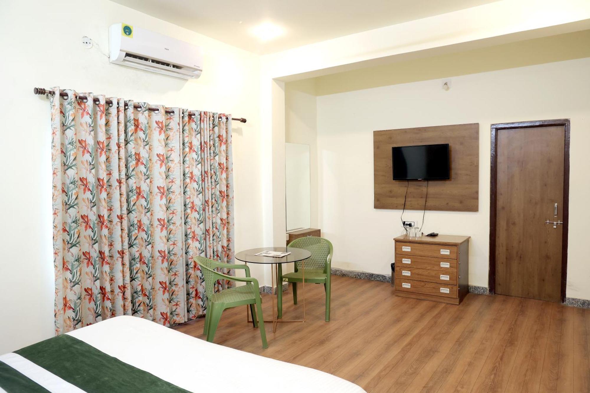 Hotel Tree Of Heaven أُودايبور المظهر الخارجي الصورة